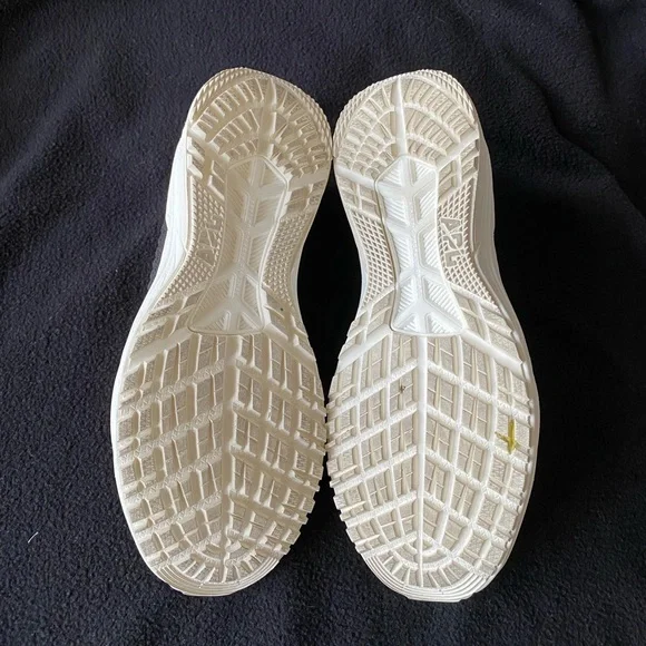 APL TechLoom Traveler Shoe - Picture 13 of 16